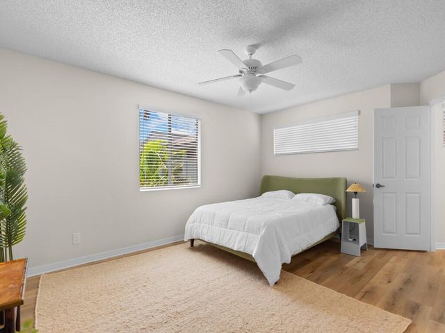 2125 PINE CREEK Boulevard 205, Vero Beach, FL 32966
