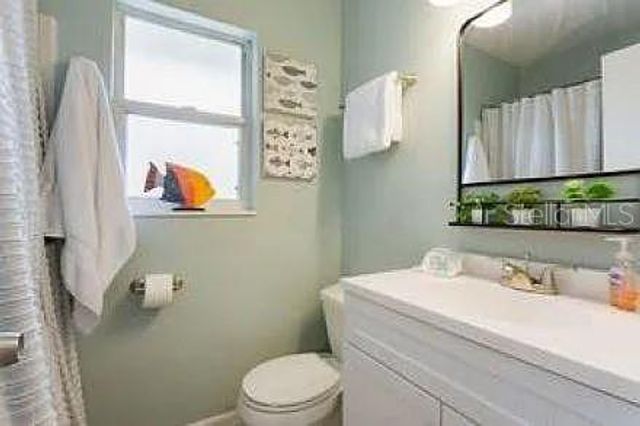 210 57TH STREET W, Bradenton, FL 34209