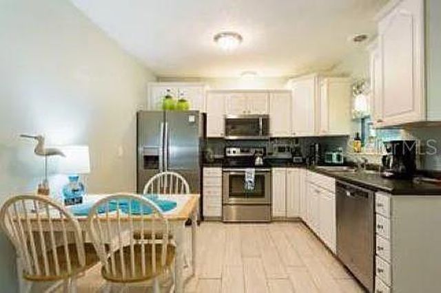 210 57TH STREET W, Bradenton, FL 34209