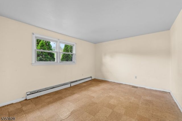 911 Plainfield Ave, Plainfield City, NJ 07060