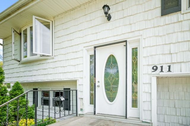 911 Plainfield Ave, Plainfield City, NJ 07060