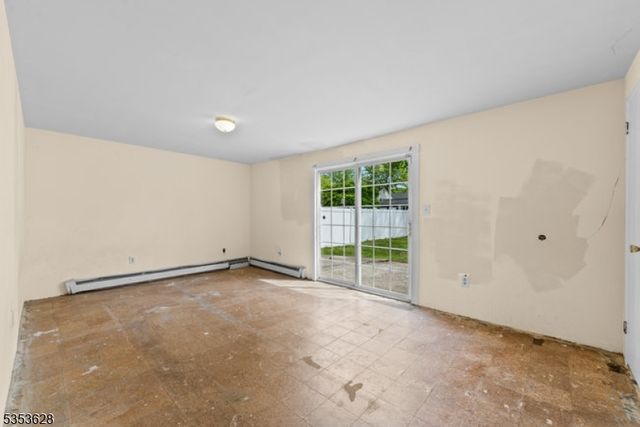 911 Plainfield Ave, Plainfield City, NJ 07060