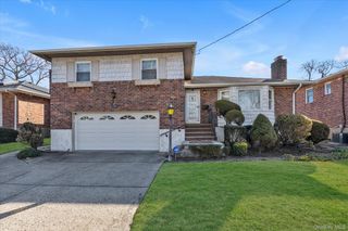 154 S Brush Drive, Valley Stream, NY 11581