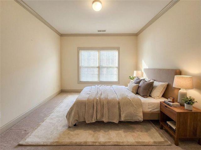 1236 Oakwood Place, Loganville, GA 30052