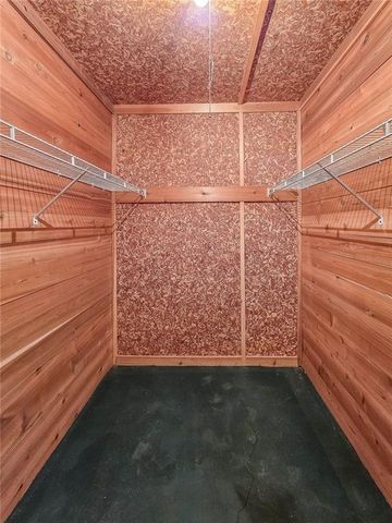 1236 Oakwood Place, Loganville, GA 30052