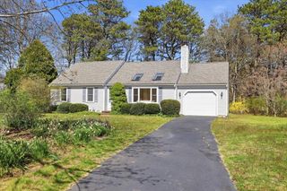 10 Skipjack Lane, Hyannis, MA 02601