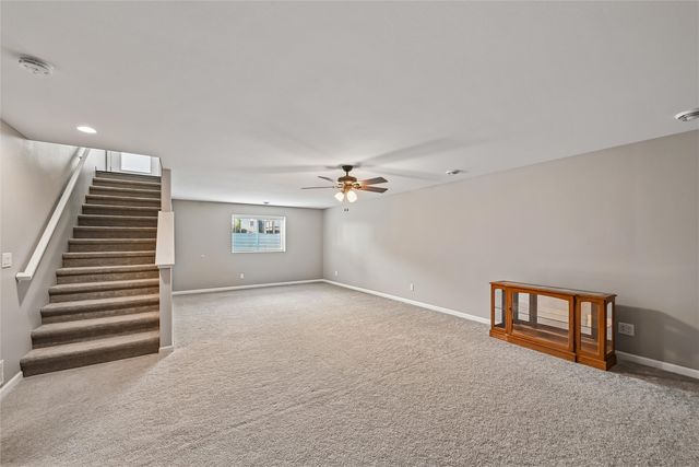 1395 Applewood Drive, Fairfax, IA 52228