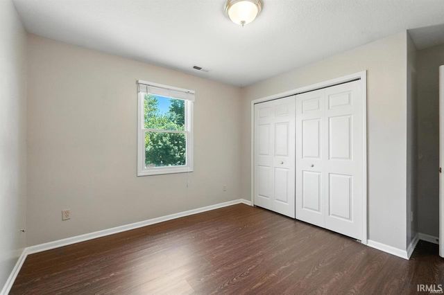 806 Deer Ridge Crossing, Auburn, IN 46706