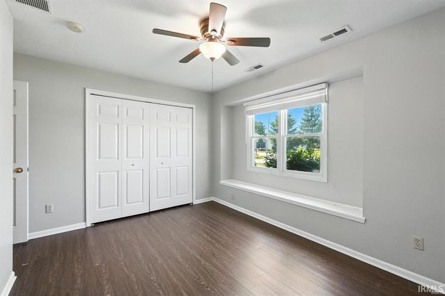 806 Deer Ridge Crossing, Auburn, IN 46706