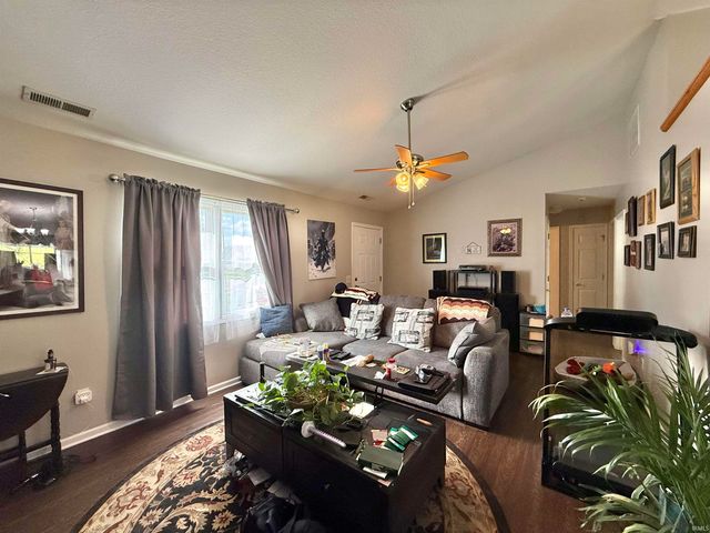 806 Deer Ridge Crossing, Auburn, IN 46706