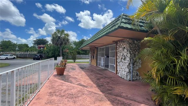 271 NW 177th St B-104, Miami Gardens, FL 33169