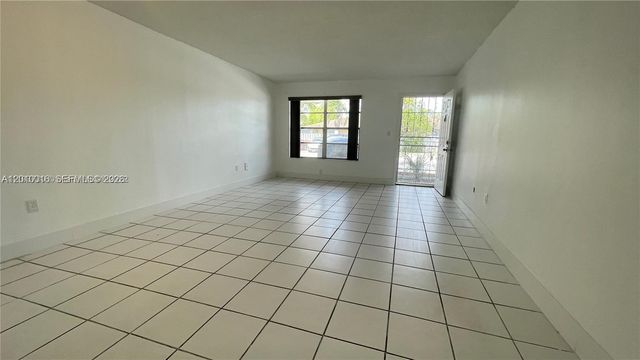 271 NW 177th St B-104, Miami Gardens, FL 33169