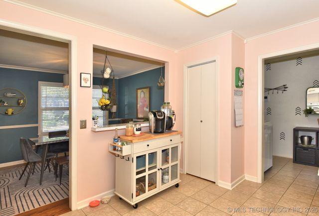 2803 S Gary Place, Tulsa, OK 74114