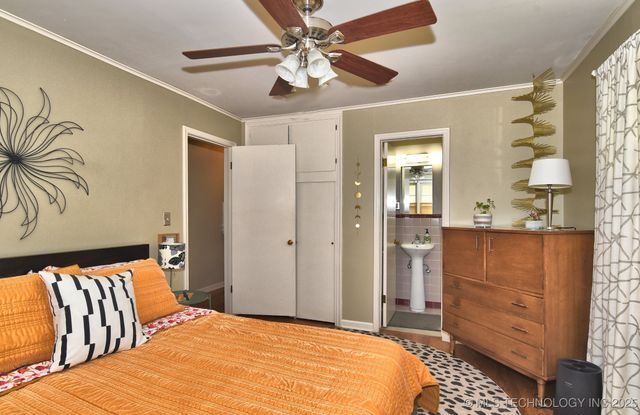 2803 S Gary Place, Tulsa, OK 74114