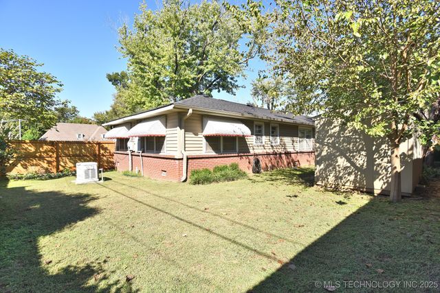 2803 S Gary Place, Tulsa, OK 74114