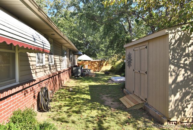 2803 S Gary Place, Tulsa, OK 74114