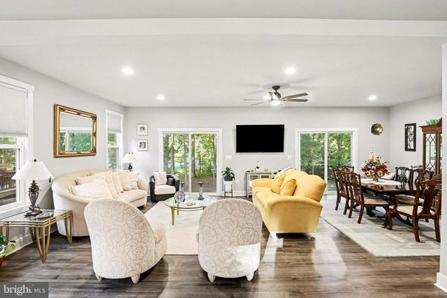 105 CHESTERFIELD CT, Locust Grove, VA 22508