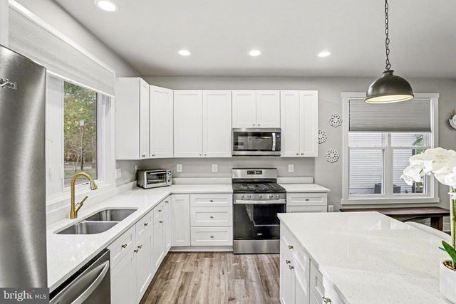 105 CHESTERFIELD CT, Locust Grove, VA 22508