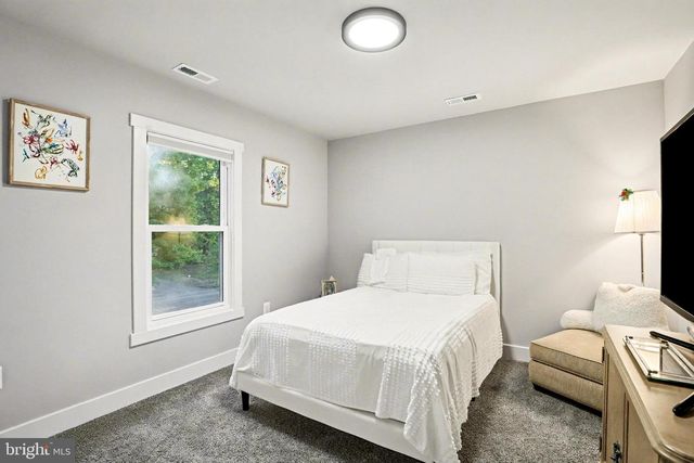 105 CHESTERFIELD CT, Locust Grove, VA 22508