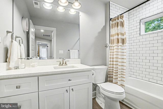 105 CHESTERFIELD CT, Locust Grove, VA 22508