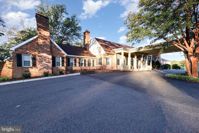 105 CHESTERFIELD CT, Locust Grove, VA 22508