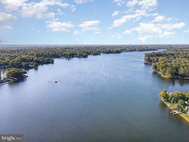 105 CHESTERFIELD CT, Locust Grove, VA 22508