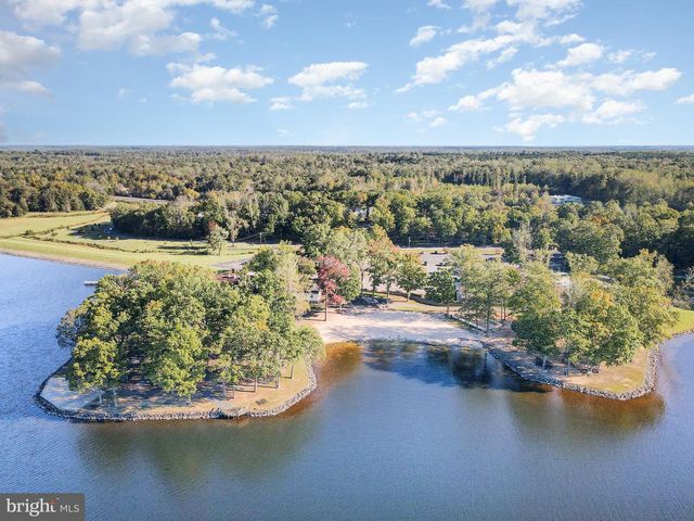 105 CHESTERFIELD CT, Locust Grove, VA 22508