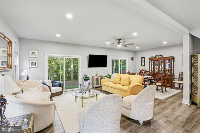 105 CHESTERFIELD CT, Locust Grove, VA 22508