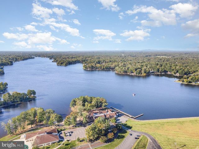 105 CHESTERFIELD CT, Locust Grove, VA 22508