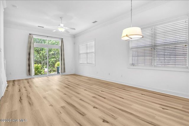 5102 Exton Park Loop, Castle Hayne, NC 28429