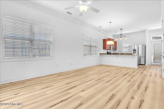5102 Exton Park Loop, Castle Hayne, NC 28429