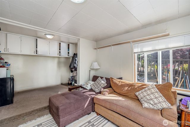 2159 52nd Avenue SW, Seattle, WA 98116