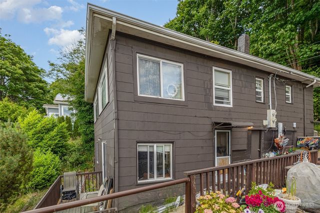 2159 52nd Avenue SW, Seattle, WA 98116