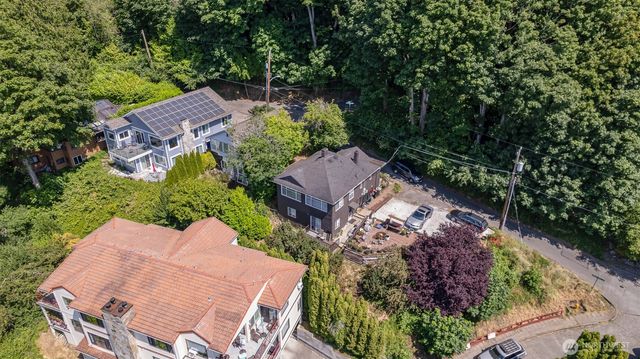 2159 52nd Avenue SW, Seattle, WA 98116