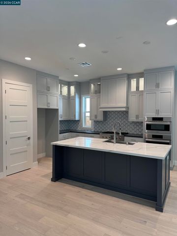 263 Haleena Place, Walnut Creek, CA 94597
