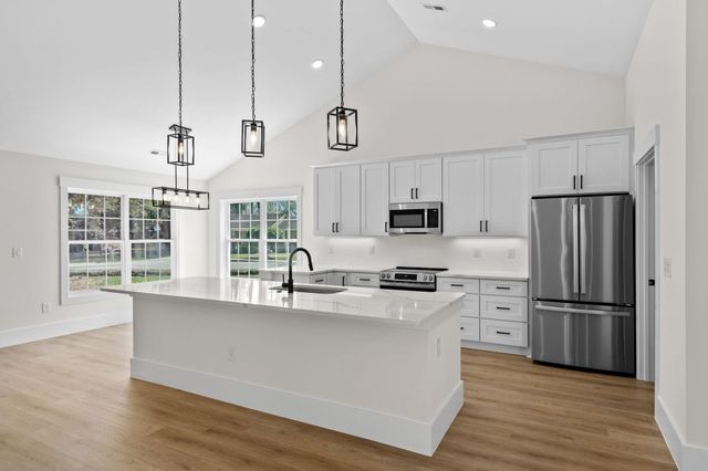 1312 Lakeside Dr., Conway, SC 29526