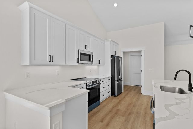 1312 Lakeside Dr., Conway, SC 29526