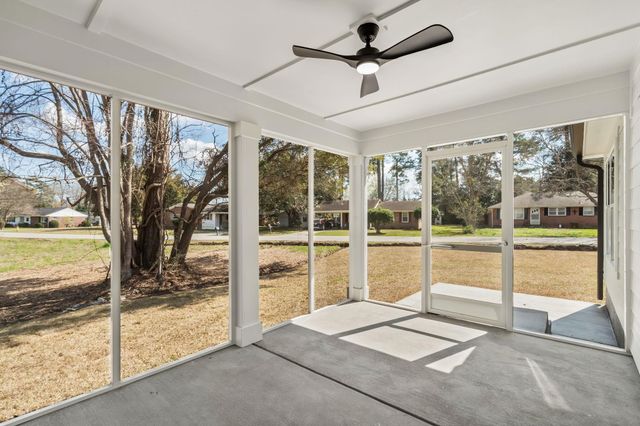 1312 Lakeside Dr., Conway, SC 29526