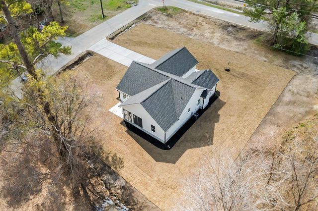 1312 Lakeside Dr., Conway, SC 29526