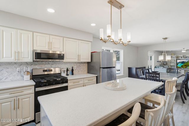 147 Locust Street, Tuckerton, NJ 08087