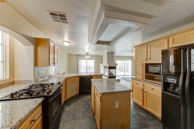 7553 TREASURE CHEST Street, Las Vegas, NV 89139