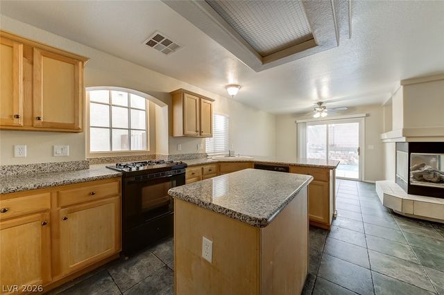 7553 TREASURE CHEST Street, Las Vegas, NV 89139