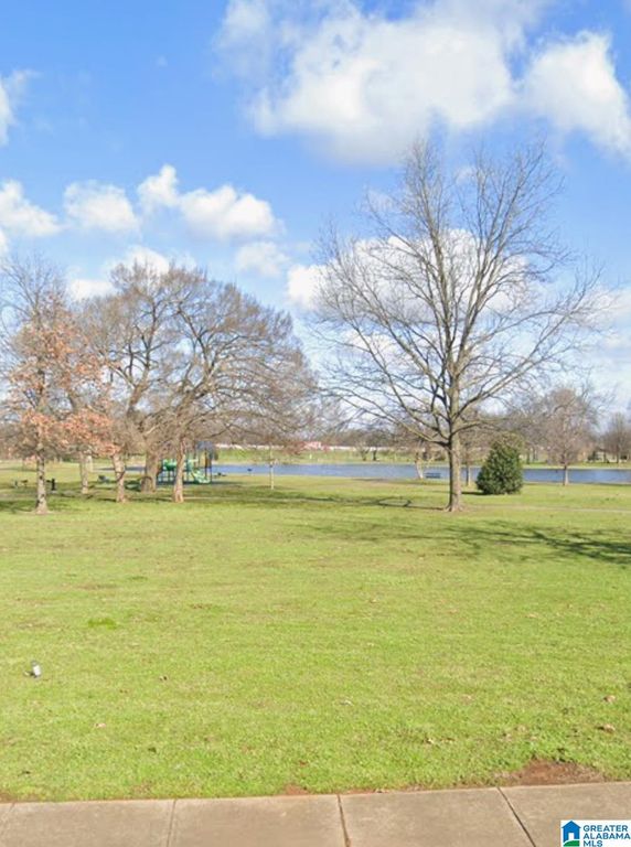 3933 N 12TH AVENUE, Birmingham, AL 35234