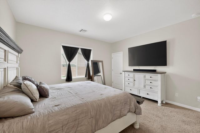 1818 Buckskin Loop NE, Rio Rancho, NM 87144