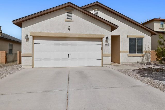 1818 Buckskin Loop NE, Rio Rancho, NM 87144