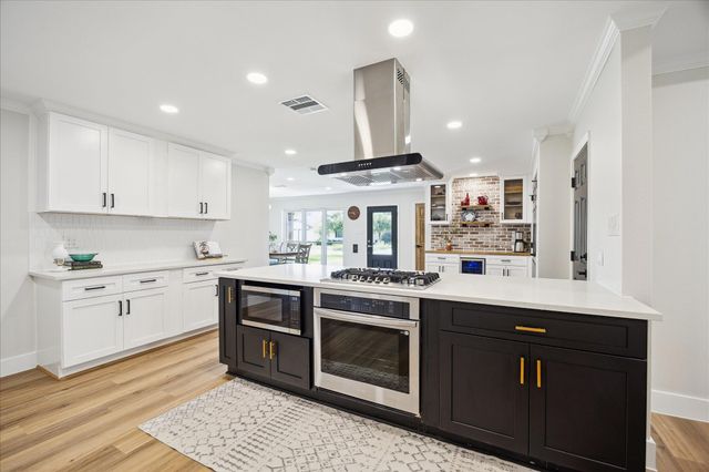 1834 Millwood Drive, Houston, TX 77008