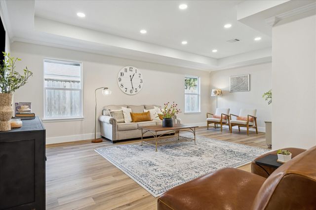 1834 Millwood Drive, Houston, TX 77008