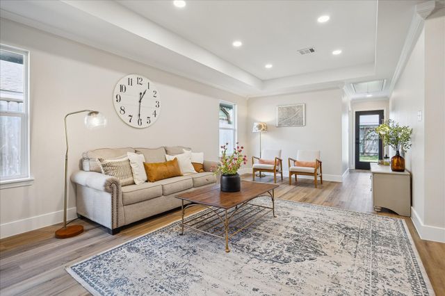 1834 Millwood Drive, Houston, TX 77008