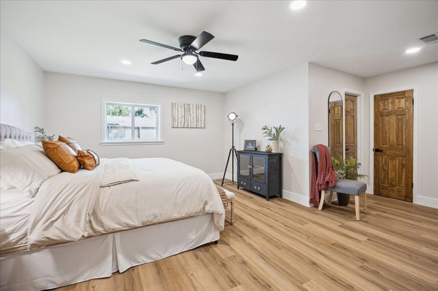 1834 Millwood Drive, Houston, TX 77008