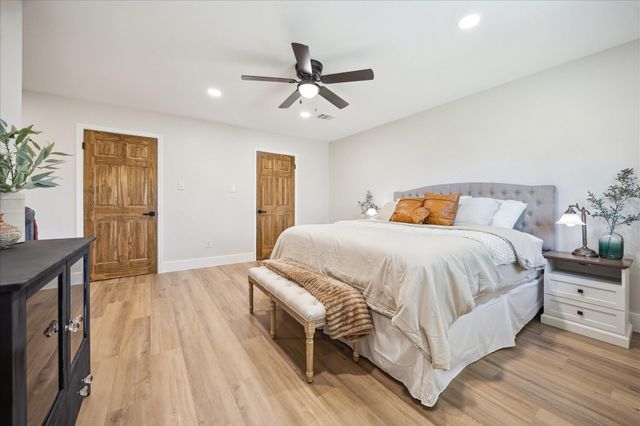 1834 Millwood Drive, Houston, TX 77008